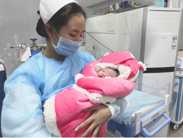 “20后”来啦！澜沧县妇幼保健院新年喜迎“鼠”宝宝