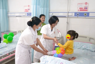 澜沧县妇幼保健院积极参与“世界无烟日”活动并开展“全国爱眼日”系列活动